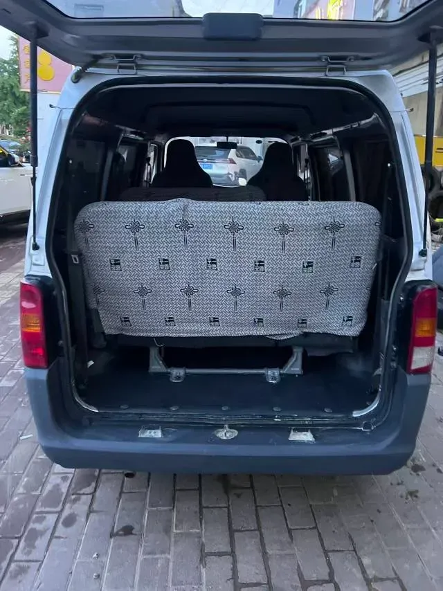 2023 WuLing ZhiGuang 1.5L 102HP L4 5MT,autocango,china used car exporter,china ev exporter,chinese used car exporter,chinese used ev exporter