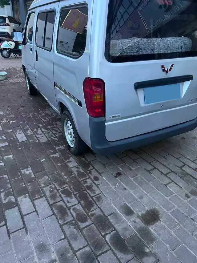 2023 WuLing ZhiGuang 1.5L 102HP L4 5MT,autocango,china used car exporter,china ev exporter,chinese used car exporter,chinese used ev exporter