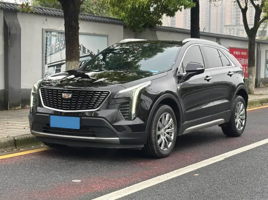 2022 Cadillac XT4 2.0T 237HP L4 9AT,autocango,china used car exporter,china ev exporter,chinese used car exporter,chinese used ev exporter