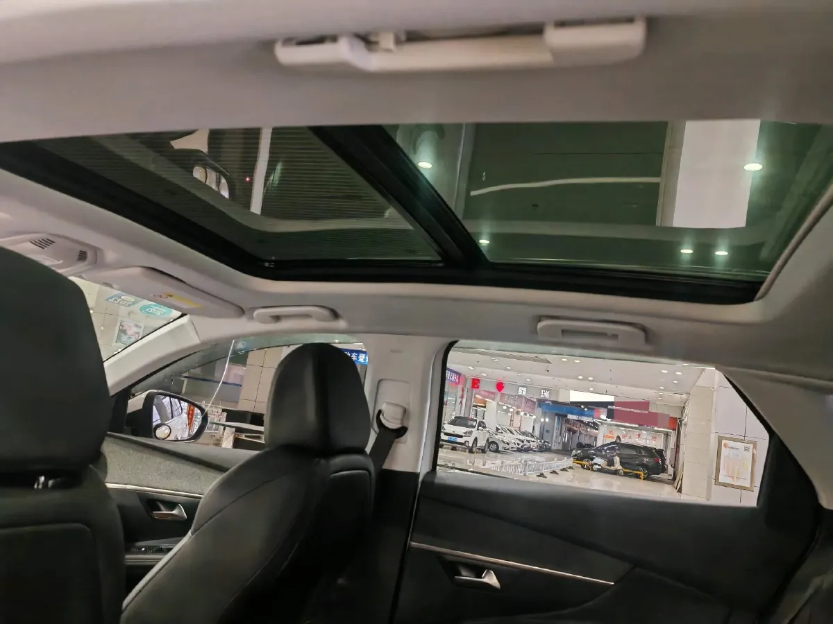 2018 Peugeot 4008 1.6T 167HP L4 6AT,autocango,china used car exporter,china ev exporter,chinese used car exporter,chinese used ev exporter
