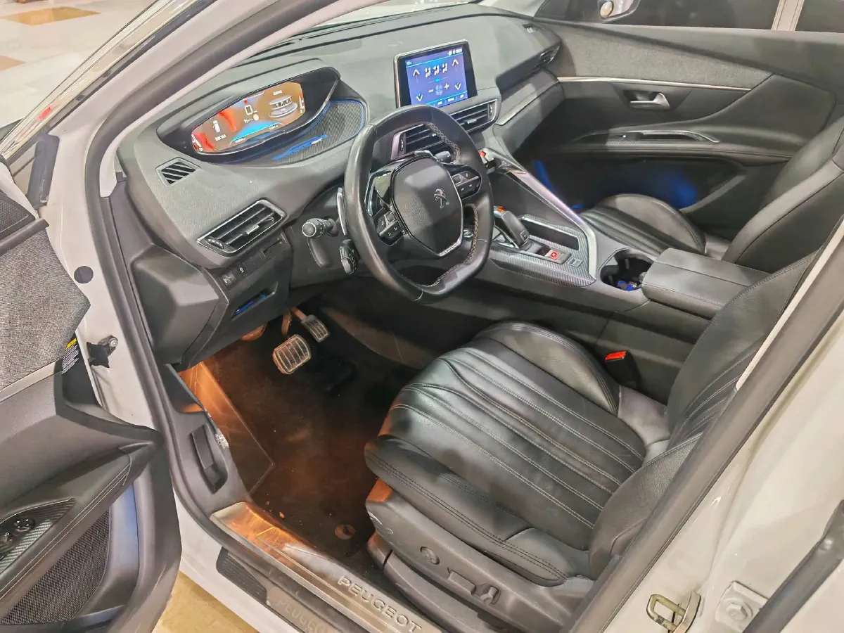 2018 Peugeot 4008 1.6T 167HP L4 6AT,autocango,china used car exporter,china ev exporter,chinese used car exporter,chinese used ev exporter