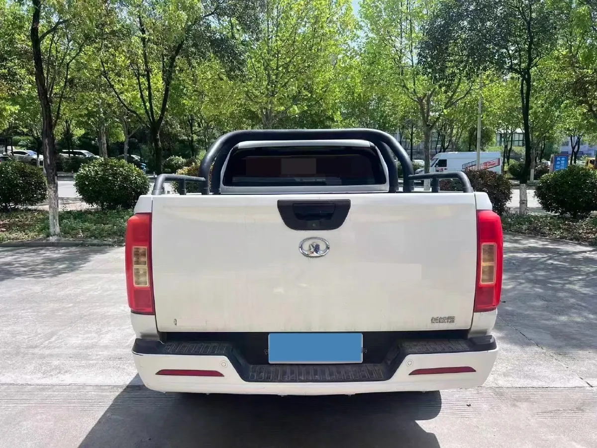 2022 Dongfeng RuiQi 7 2.0T 228HP L4 8AT,autocango,china used car exporter,china ev exporter,chinese used car exporter,chinese used ev exporter