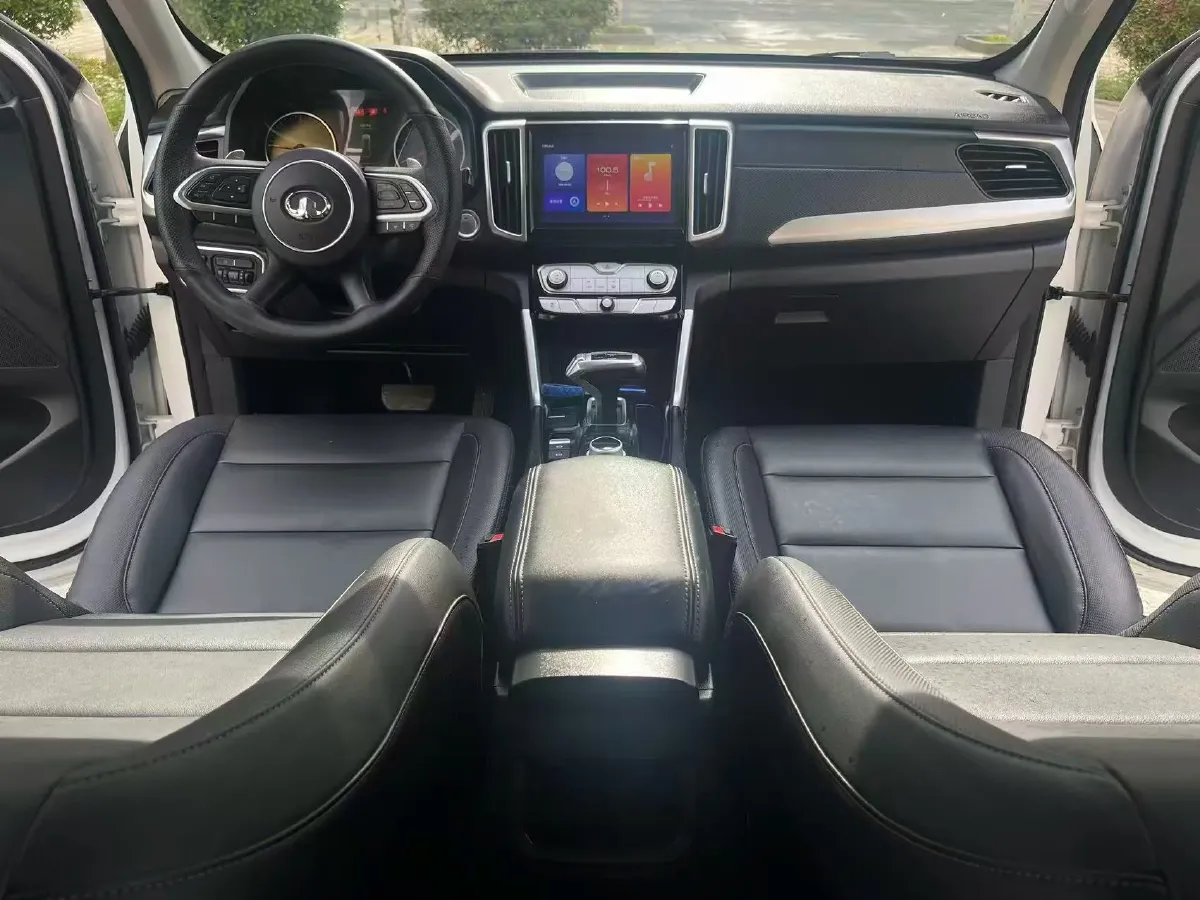 2022 Dongfeng RuiQi 7 2.0T 228HP L4 8AT,autocango,china used car exporter,china ev exporter,chinese used car exporter,chinese used ev exporter