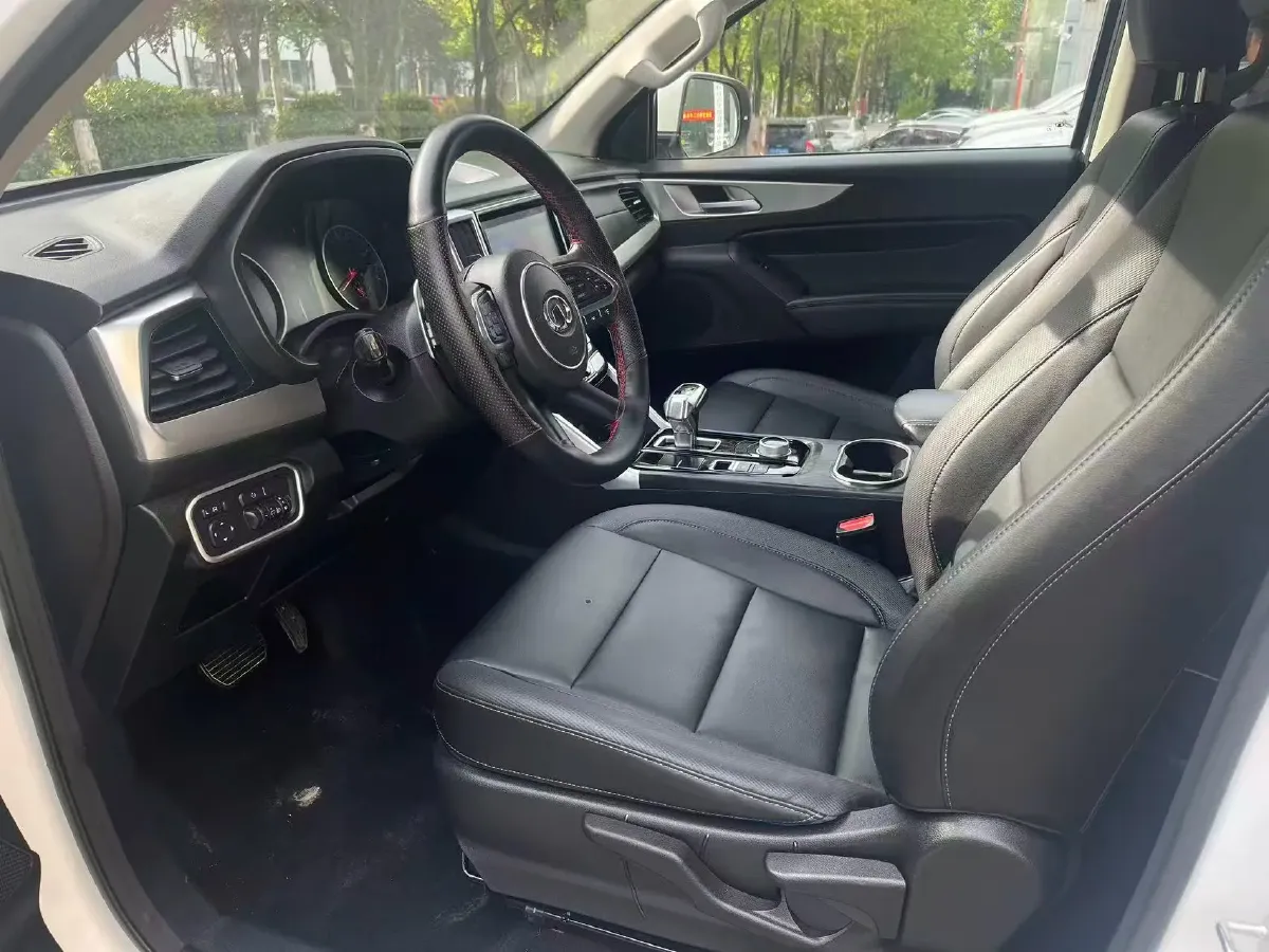 2022 Dongfeng RuiQi 7 2.0T 228HP L4 8AT,autocango,china used car exporter,china ev exporter,chinese used car exporter,chinese used ev exporter