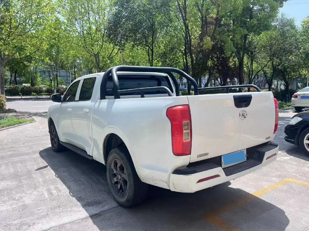 2022 Dongfeng RuiQi 7 2.0T 228HP L4 8AT,autocango,china used car exporter,china ev exporter,chinese used car exporter,chinese used ev exporter