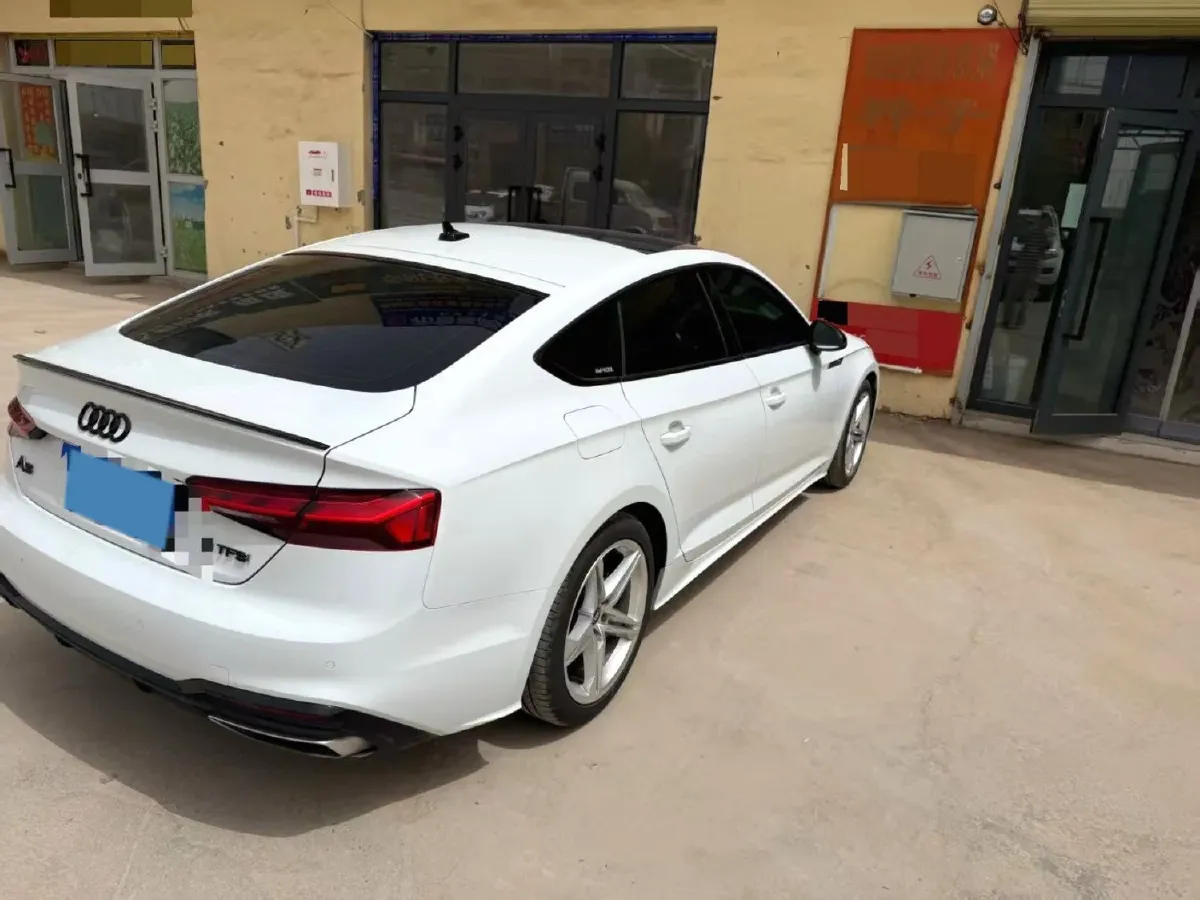 2021 Audi A5 2.0T 204HP L4 7DCT,autocango,china used car exporter,china ev exporter,chinese used car exporter,chinese used ev exporter