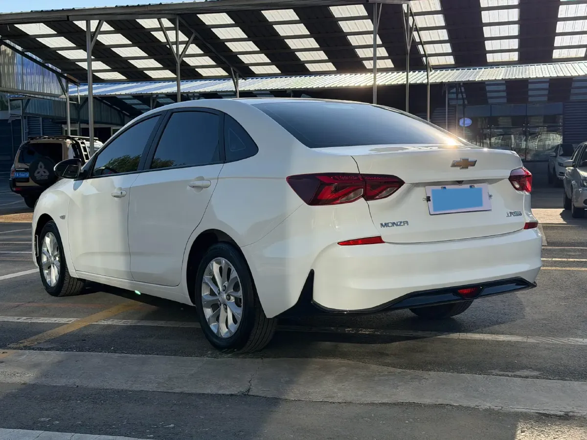 2023 Chevrolet Monza 1.5L 113HP L4 6DCT,autocango,china used car exporter,china ev exporter,chinese used car exporter,chinese used ev exporter