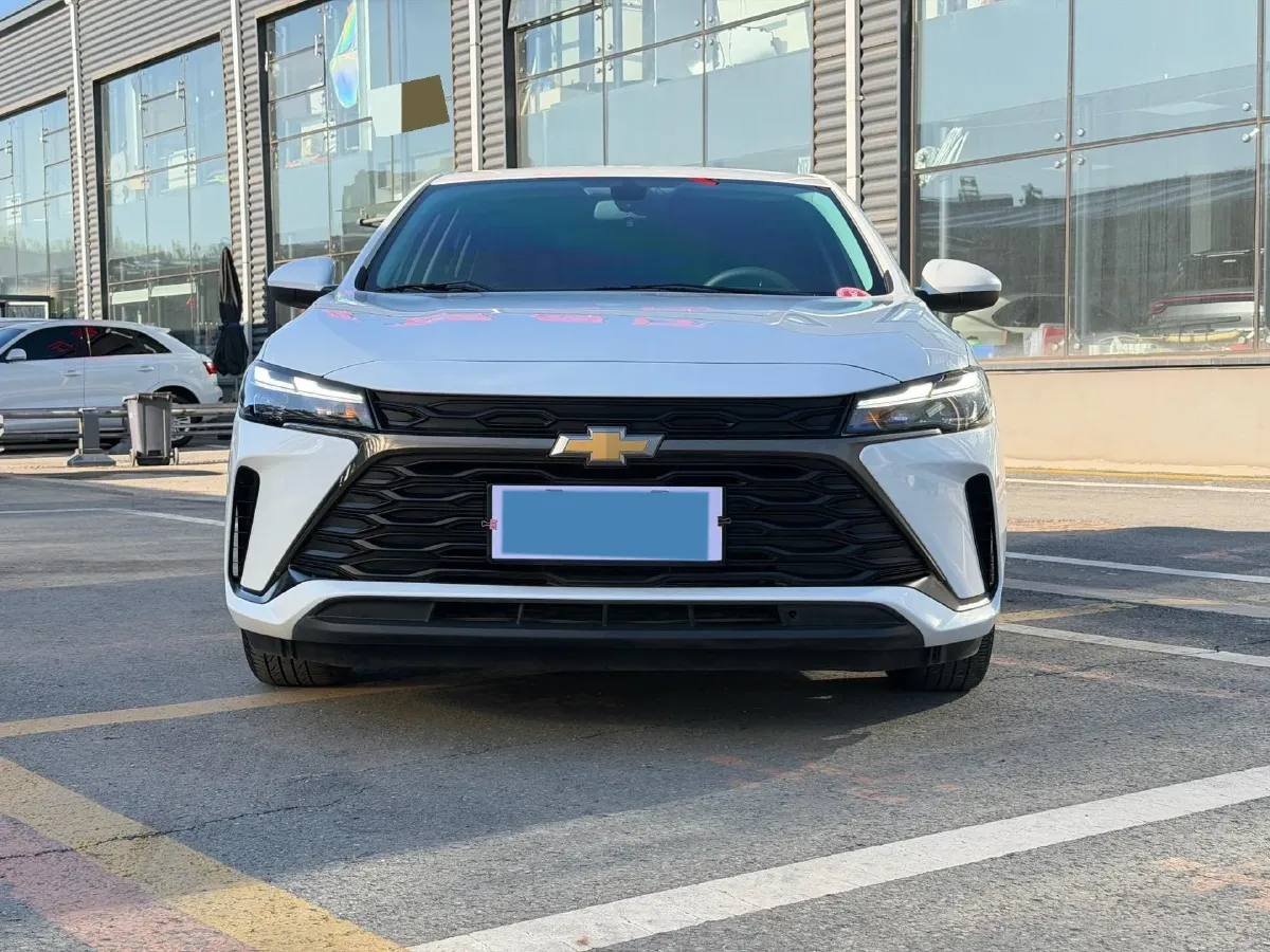 2023 Chevrolet Monza 1.5L 113HP L4 6DCT,autocango,china used car exporter,china ev exporter,chinese used car exporter,chinese used ev exporter