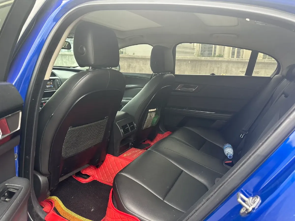 2018 Jaguar XEL 2.0T 200HP L4 8AT,autocango,china used car exporter,china ev exporter,chinese used car exporter,chinese used ev exporter