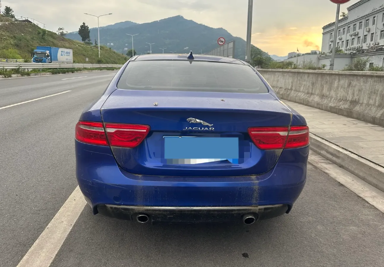 2018 Jaguar XEL 2.0T 200HP L4 8AT,autocango,china used car exporter,china ev exporter,chinese used car exporter,chinese used ev exporter