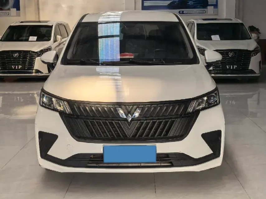 2022 WuLing ZhengChen 2.0L 136HP L4 6MT,autocango,china used car exporter,china ev exporter,chinese used car exporter,chinese used ev exporter