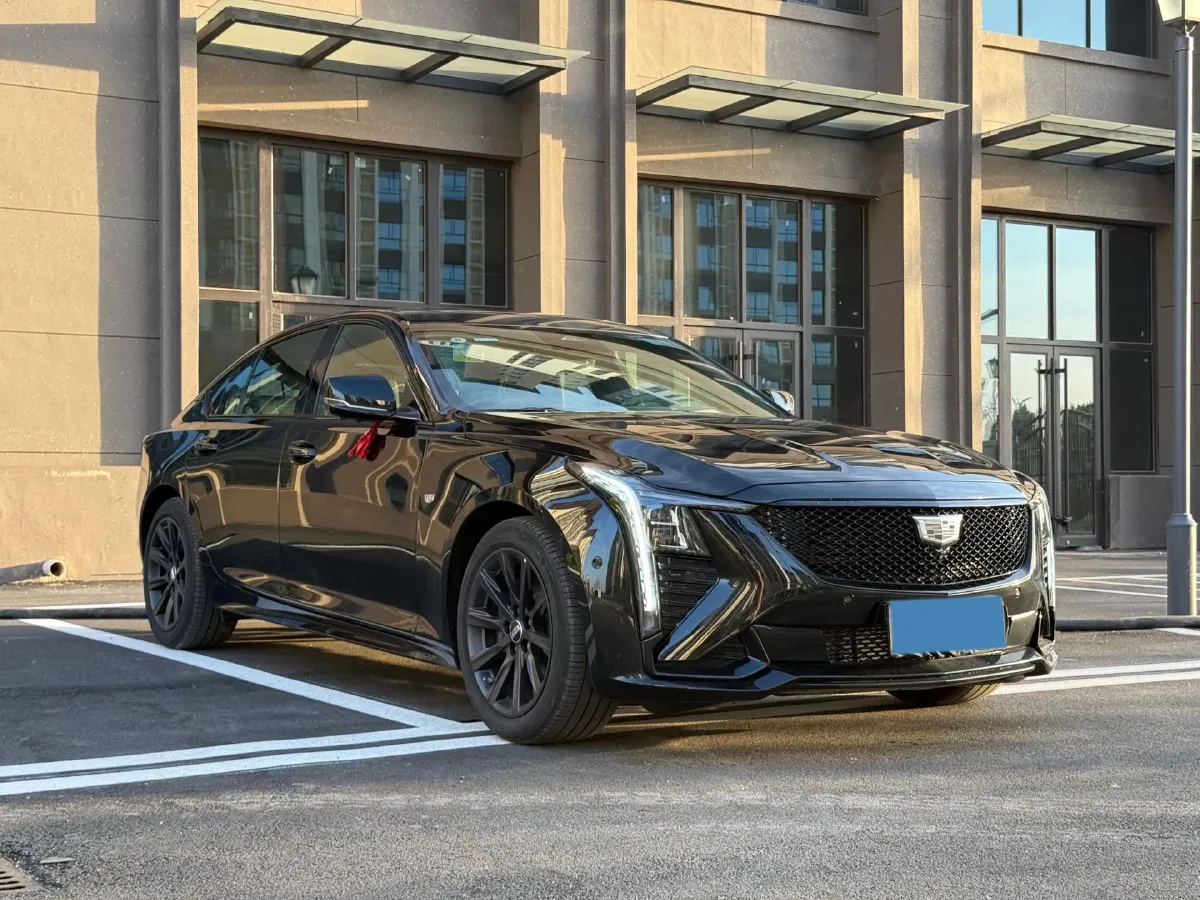 2025 Cadillac CT5 2.0T 237HP L4 10AT,autocango,china used car exporter,china ev exporter,chinese used car exporter,chinese used ev exporter