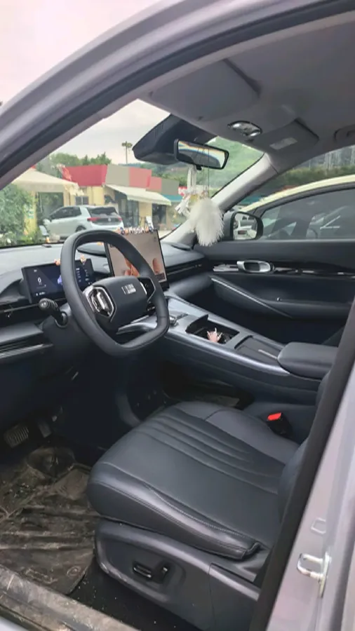 2024 YuanChen Super Van BEV 51KWH,autocango,china used car exporter,china ev exporter,chinese used car exporter,chinese used ev exporter