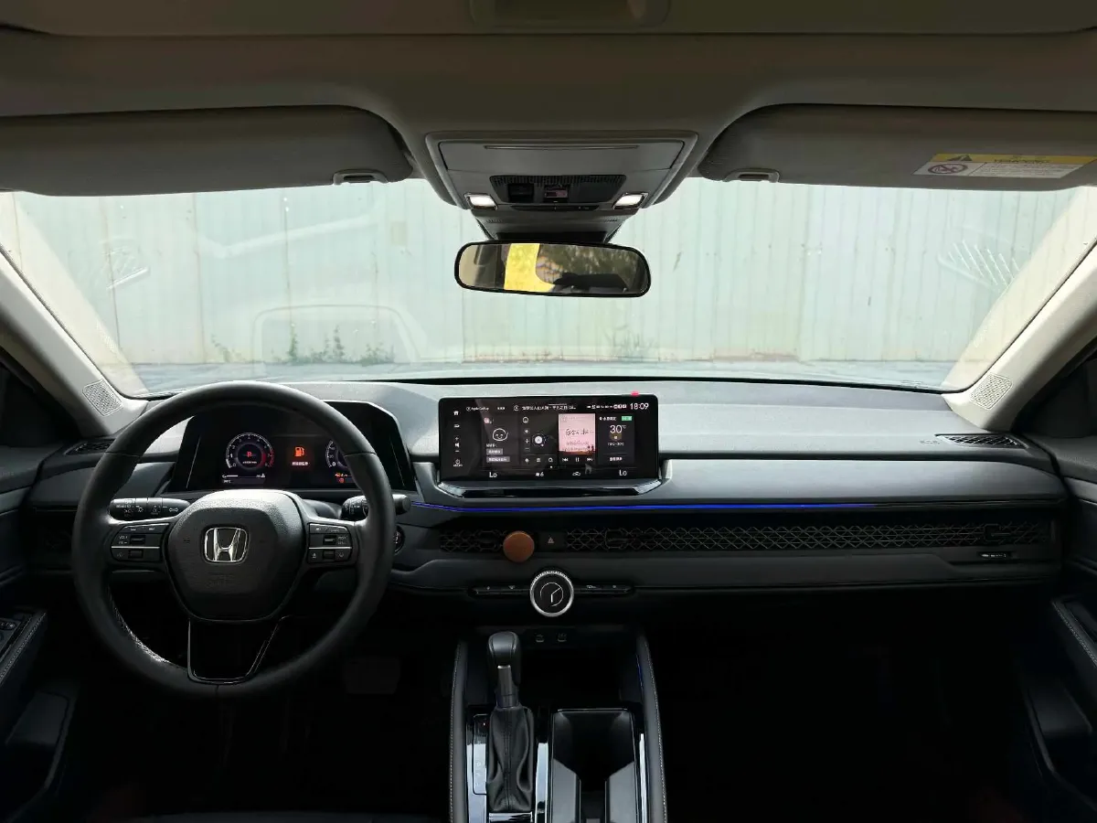 2023 Dongfeng PaLaSuo 2.0T 228HP L4 8AT,autocango,china used car exporter,china ev exporter,chinese used car exporter,chinese used ev exporter