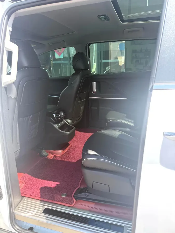2021 Hyundai Custo 1.5T 170HP L4 8AT,autocango,china used car exporter,china ev exporter,chinese used car exporter,chinese used ev exporter