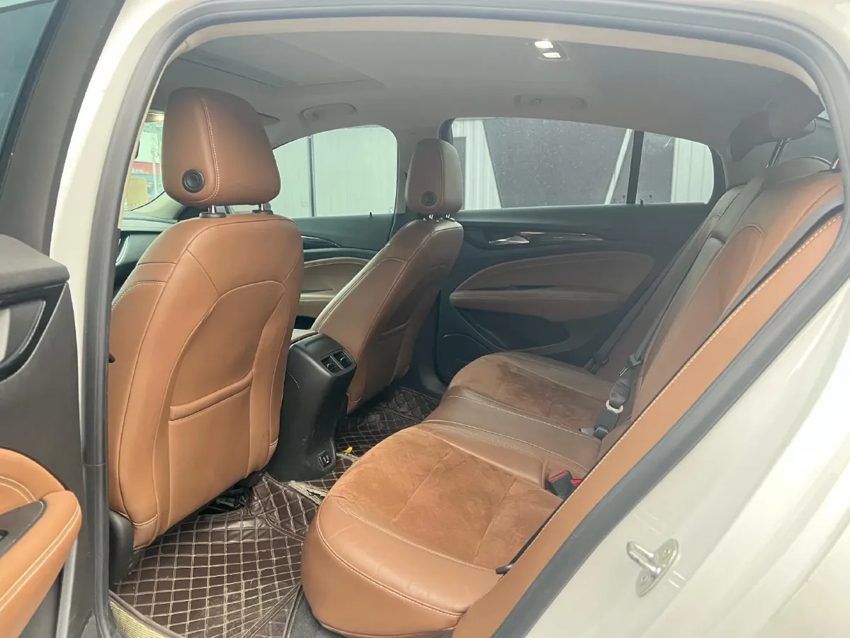 2022 Buick Regal 2.0T 237HP L4 9AT,autocango,china used car exporter,china ev exporter,chinese used car exporter,chinese used ev exporter