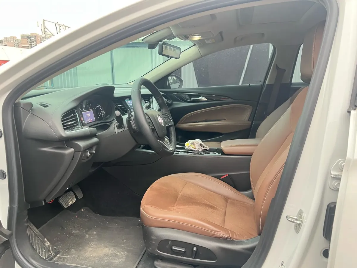 2022 Buick Regal 2.0T 237HP L4 9AT,autocango,china used car exporter,china ev exporter,chinese used car exporter,chinese used ev exporter