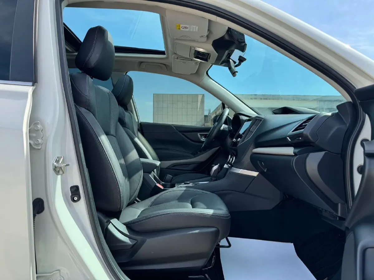 2022 Subaru Forester 2.0L 154HP H4 CVT,autocango,china used car exporter,china ev exporter,chinese used car exporter,chinese used ev exporter