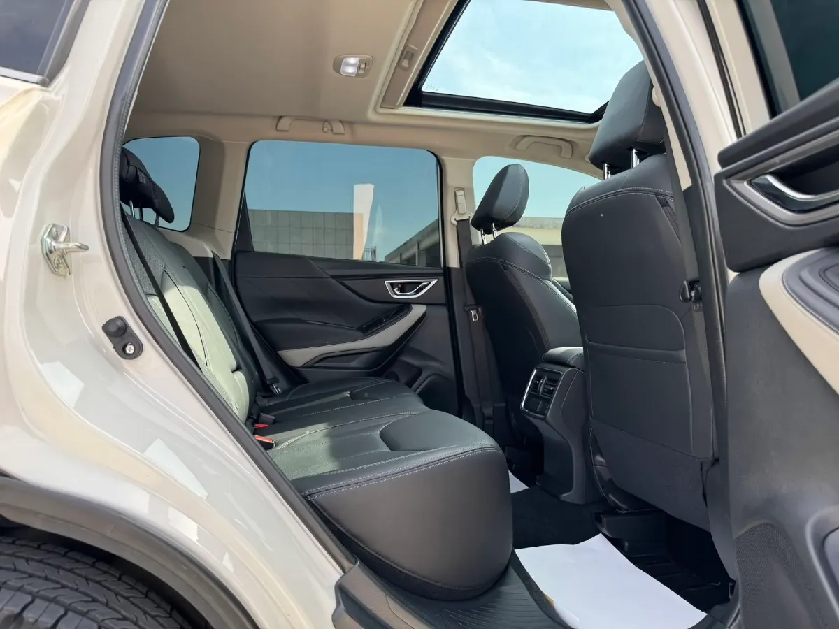 2022 Subaru Forester 2.0L 154HP H4 CVT,autocango,china used car exporter,china ev exporter,chinese used car exporter,chinese used ev exporter