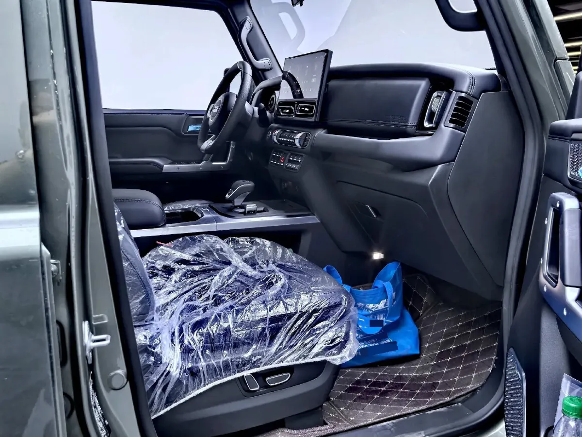 2024 212 212 T01 2.0T 252HP L4 8AT,autocango,china used car exporter,china ev exporter,chinese used car exporter,chinese used ev exporter