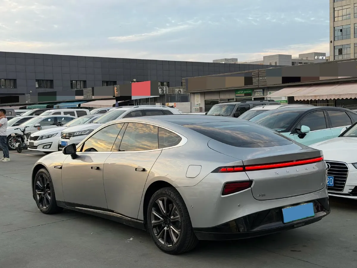 2022 Xpeng P7 BEV 60.2KWH,autocango,china used car exporter,china ev exporter,chinese used car exporter,chinese used ev exporter