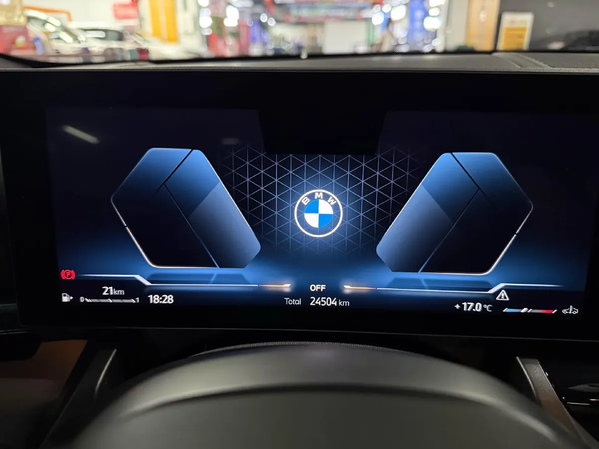 2024 BMW 5 Series 2.0T 258HP L4 8AT,autocango,china used car exporter,china ev exporter,chinese used car exporter,chinese used ev exporter