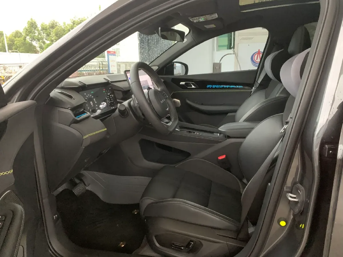 2026 LYNK&CO 03 1.5T 181HP L4 7DCT,autocango,china used car exporter,china ev exporter,chinese used car exporter,chinese used ev exporter