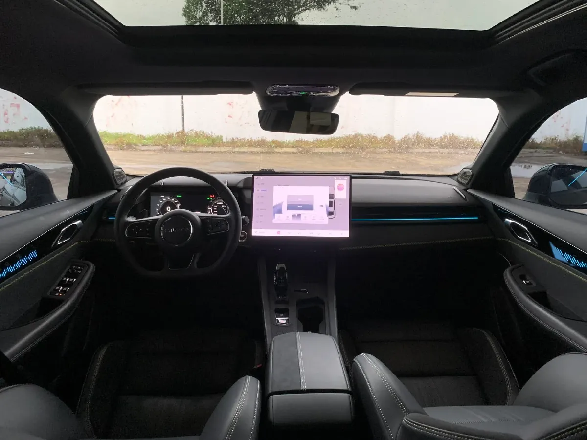 2026 LYNK&CO 03 1.5T 181HP L4 7DCT,autocango,china used car exporter,china ev exporter,chinese used car exporter,chinese used ev exporter
