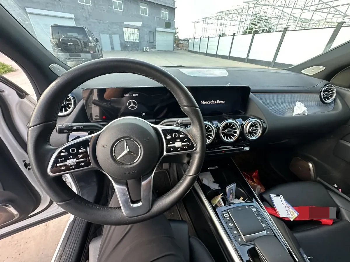 2023 Mercedes-Benz GLA Class 2.0T 190HP L4 8DCT,autocango,china used car exporter,china ev exporter,chinese used car exporter,chinese used ev exporter