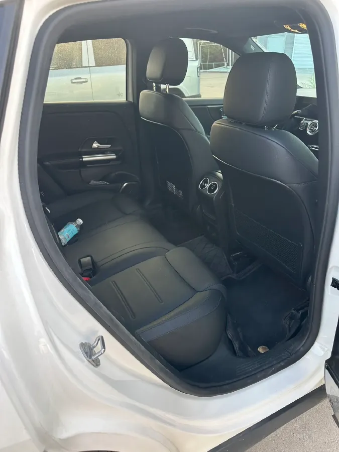 2023 Mercedes-Benz GLA Class 2.0T 190HP L4 8DCT,autocango,china used car exporter,china ev exporter,chinese used car exporter,chinese used ev exporter