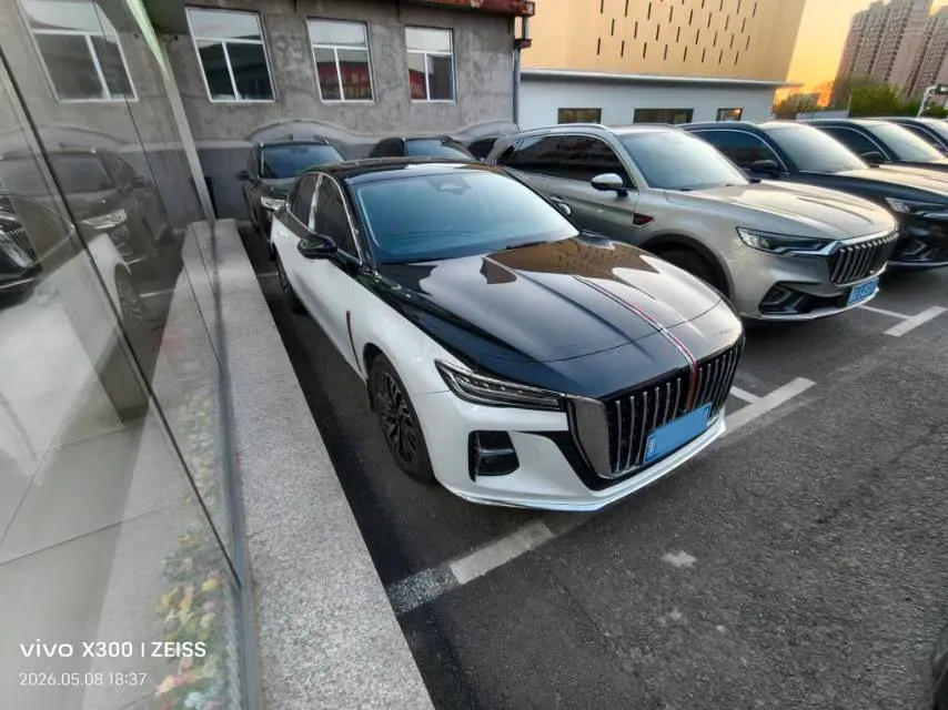 2024 HongQi H5 2.0T 224HP L4 8AT,autocango,china used car exporter,china ev exporter,chinese used car exporter,chinese used ev exporter