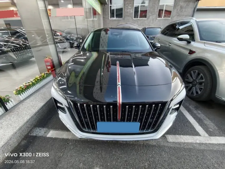 2024 HongQi H5 2.0T 224HP L4 8AT,autocango,china used car exporter,china ev exporter,chinese used car exporter,chinese used ev exporter