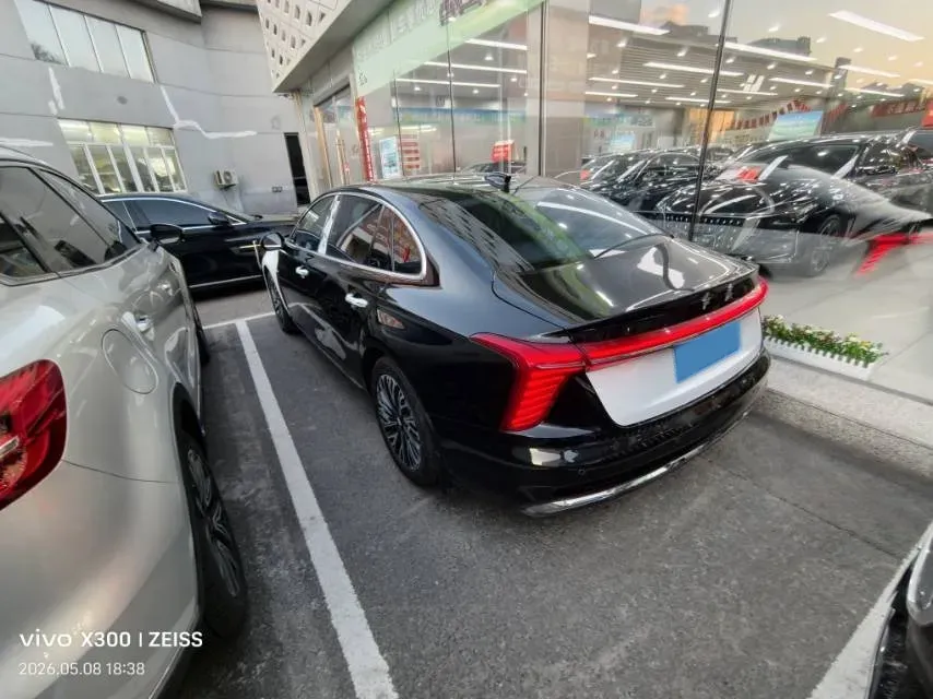 2024 HongQi H5 2.0T 224HP L4 8AT,autocango,china used car exporter,china ev exporter,chinese used car exporter,chinese used ev exporter