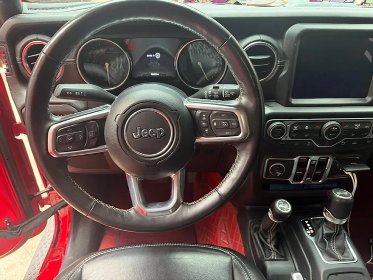 2021 Jeep Wrangler 2.0T 266HP L4 8AT PHEV 17KWH,autocango,china used car exporter,china ev exporter,chinese used car exporter,chinese used ev exporter