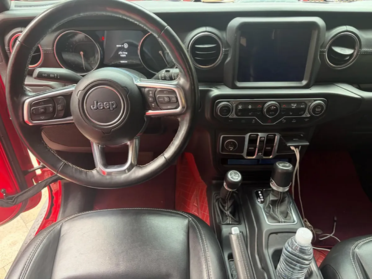 2021 Jeep Wrangler 2.0T 266HP L4 8AT PHEV 17KWH,autocango,china used car exporter,china ev exporter,chinese used car exporter,chinese used ev exporter