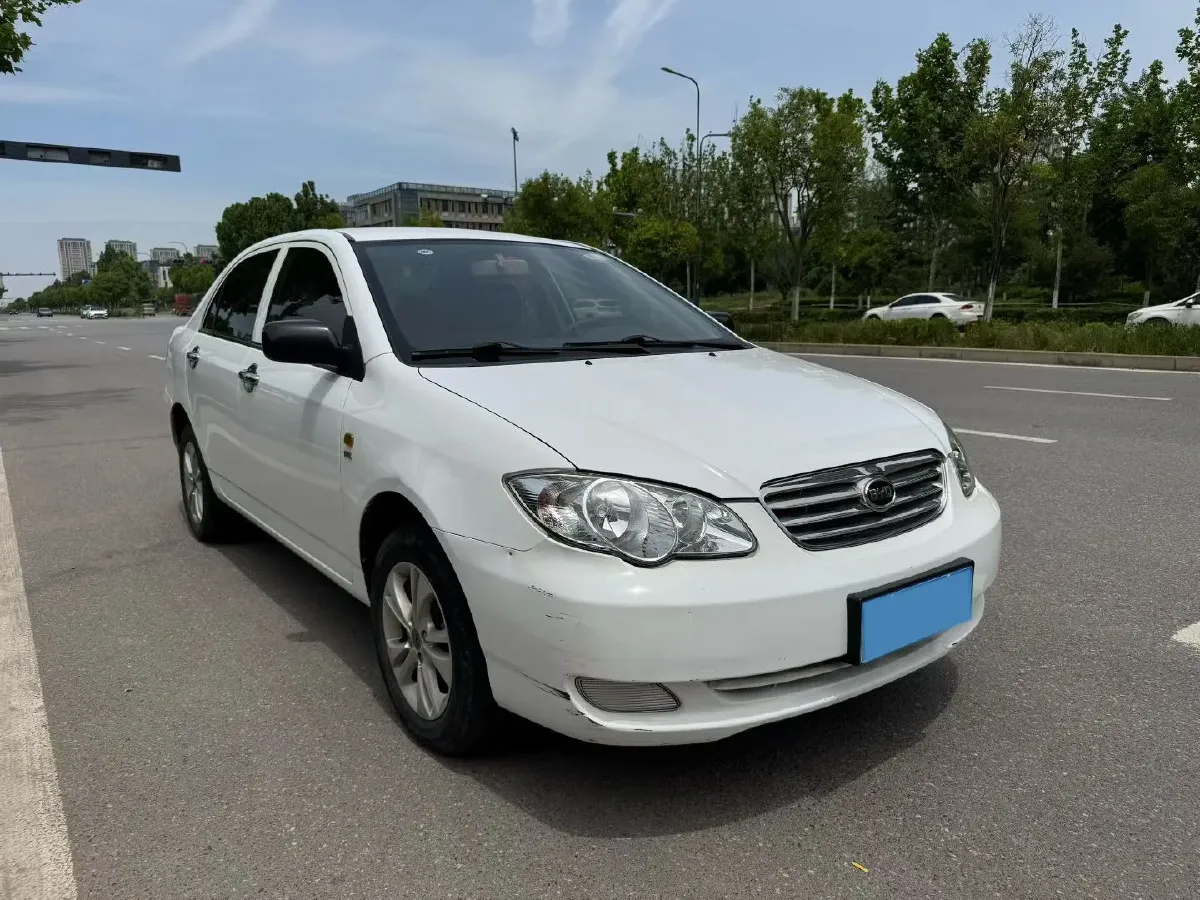 2013 FAW Vita V5 1.5L 102HP L4 5MT,autocango,china used car exporter,china ev exporter,chinese used car exporter,chinese used ev exporter