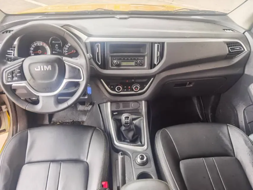 2020 Isuzu RE-MAX Jim 2.4T 211HP L4 5MT,autocango,china used car exporter,china ev exporter,chinese used car exporter,chinese used ev exporter