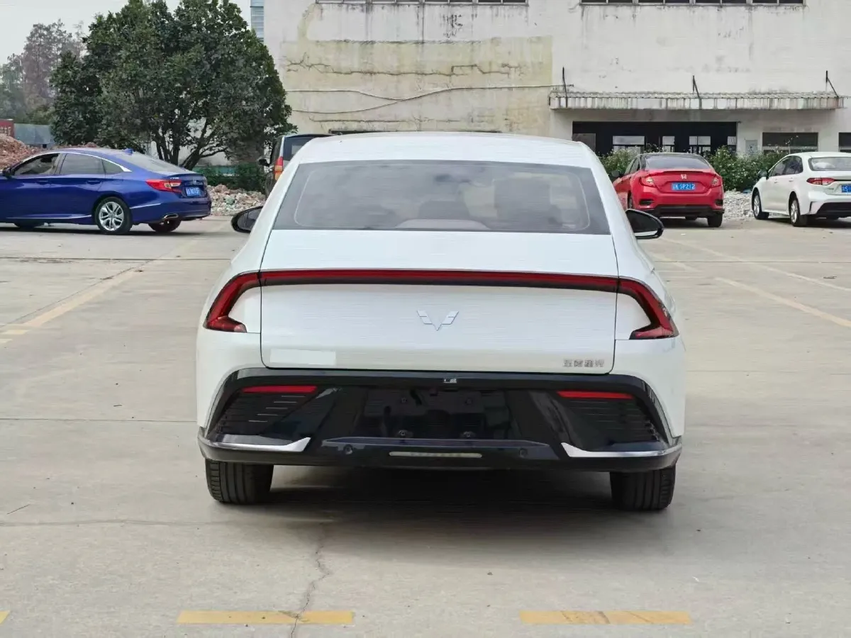2023 WuLing XingGuang 1.5L 106HP L4 E-CVT PHEV 9.5KWH,autocango,china used car exporter,china ev exporter,chinese used car exporter,chinese used ev exporter