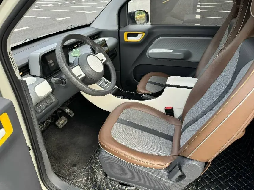 2022 WuLing HongGuang MINI EV BEV 26.5KWH,autocango,china used car exporter,china ev exporter,chinese used car exporter,chinese used ev exporter