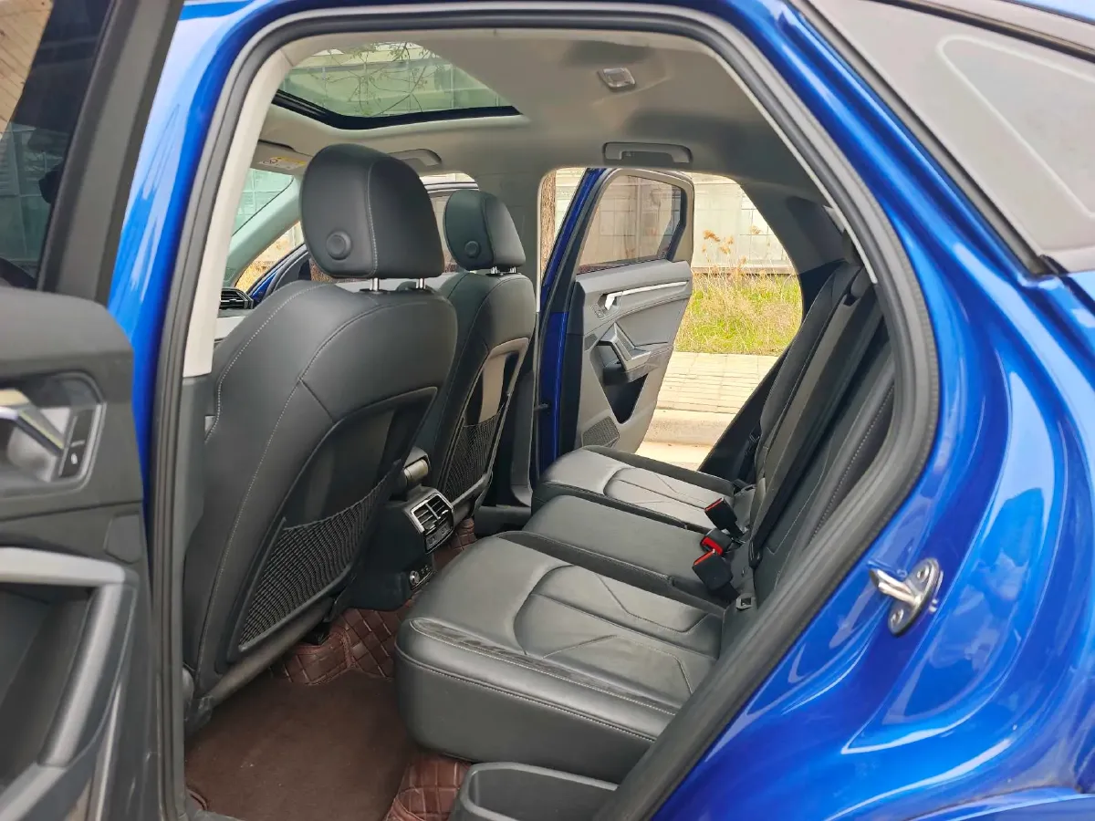 2020 Audi Q3 Sportback 2.0T 186HP L4 7DCT,autocango,china used car exporter,china ev exporter,chinese used car exporter,chinese used ev exporter