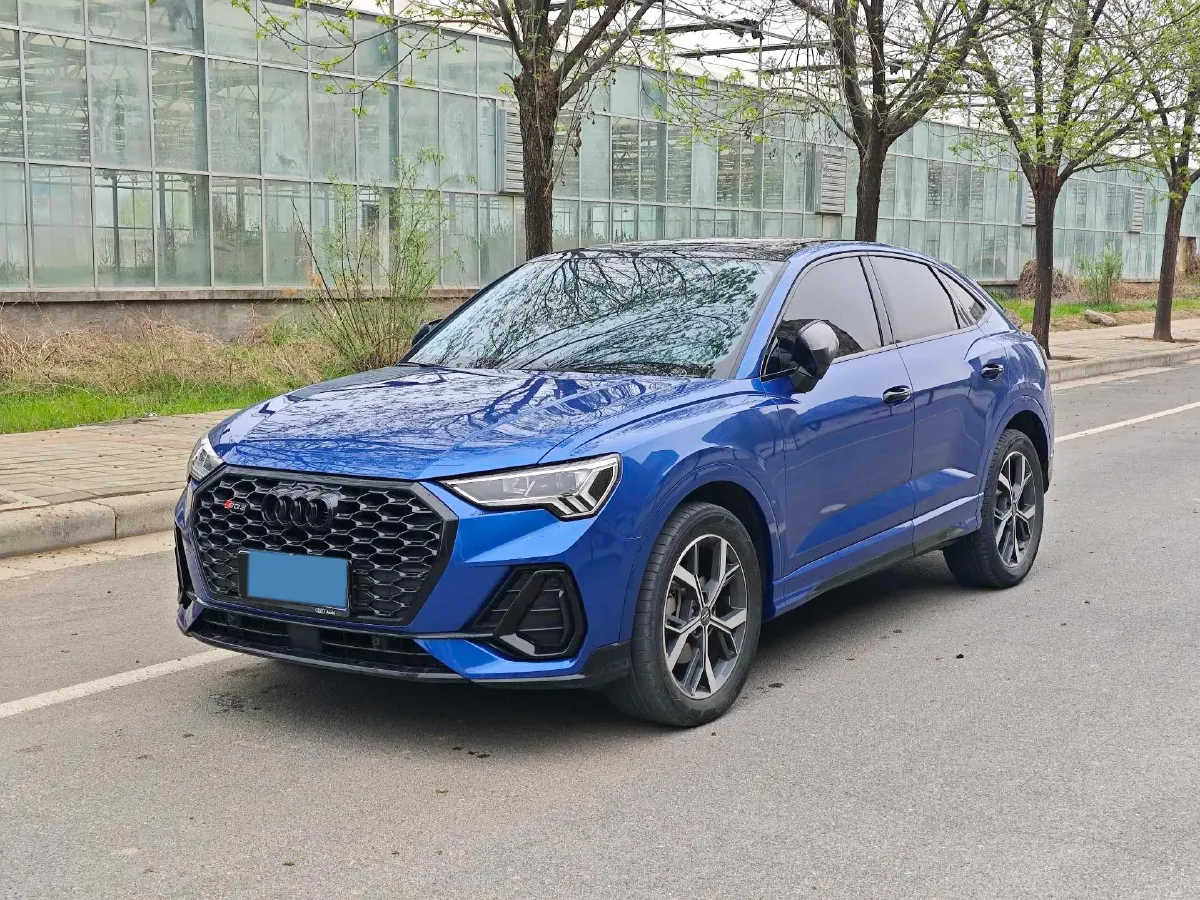 2020 Audi Q3 Sportback 2.0T 186HP L4 7DCT,autocango,china used car exporter,china ev exporter,chinese used car exporter,chinese used ev exporter
