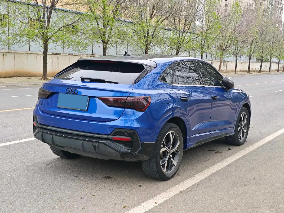 2020 Audi Q3 Sportback 2.0T 186HP L4 7DCT,autocango,china used car exporter,china ev exporter,chinese used car exporter,chinese used ev exporter