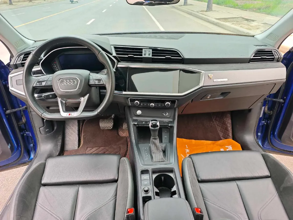 2020 Audi Q3 Sportback 2.0T 186HP L4 7DCT,autocango,china used car exporter,china ev exporter,chinese used car exporter,chinese used ev exporter