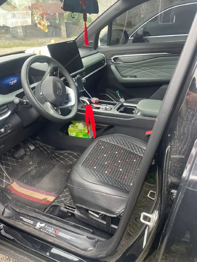 2023 Geely Okavango L 2.0T 218HP L4 7DCT,autocango,china used car exporter,china ev exporter,chinese used car exporter,chinese used ev exporter