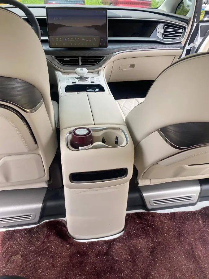 2024 Denza D9 1.5T 139HP L4 E-CVT PHEV 40KWH,autocango,china used car exporter,china ev exporter,chinese used car exporter,chinese used ev exporter