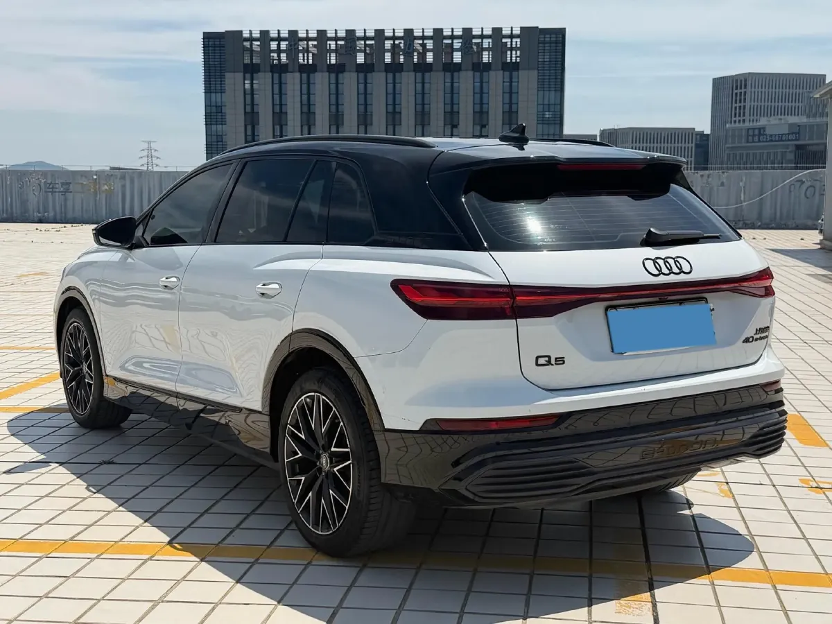 2022 Audi Q5 e-tron BEV 83.4KWH,autocango,china used car exporter,china ev exporter,chinese used car exporter,chinese used ev exporter