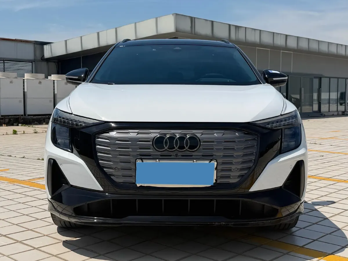 2022 Audi Q5 e-tron BEV 83.4KWH,autocango,china used car exporter,china ev exporter,chinese used car exporter,chinese used ev exporter
