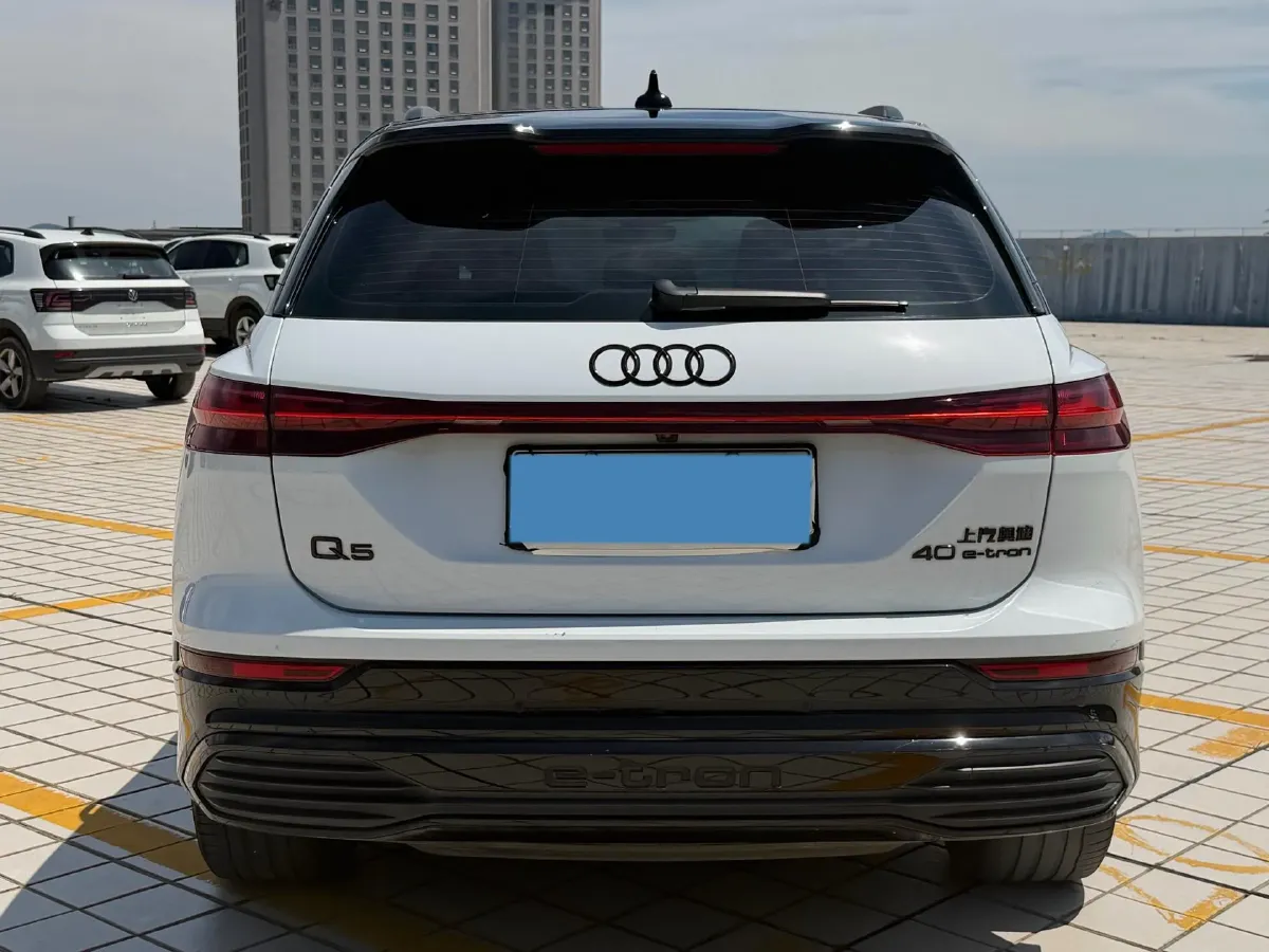 2022 Audi Q5 e-tron BEV 83.4KWH,autocango,china used car exporter,china ev exporter,chinese used car exporter,chinese used ev exporter