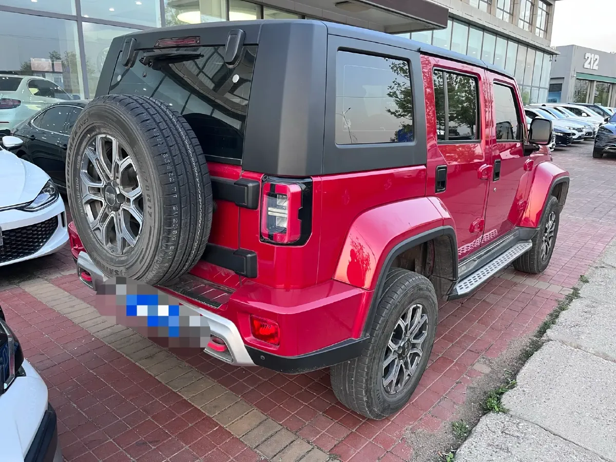2020 Beijing BJ40 2.0T 224HP L4 8AT,autocango,china used car exporter,china ev exporter,chinese used car exporter,chinese used ev exporter