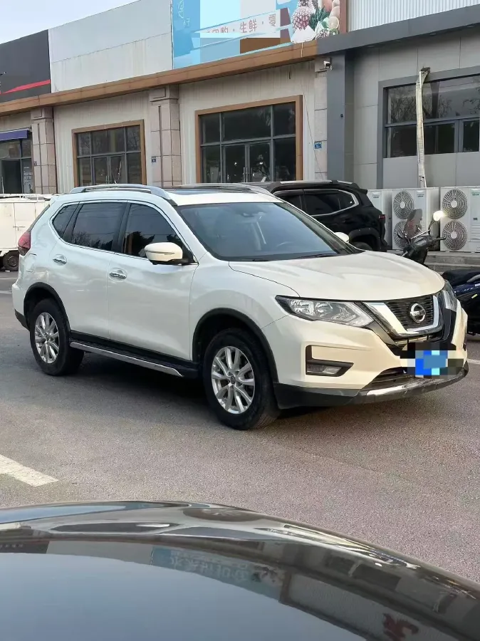 2020 Nissan X-Trail 2.0L 154HP L4 CVT,autocango,china used car exporter,china ev exporter,chinese used car exporter,chinese used ev exporter